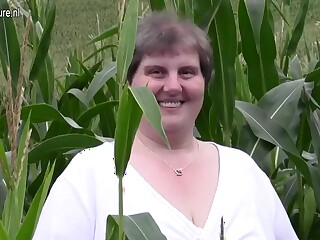 Masturbation in einem Kornfeld oder das normale Landleben